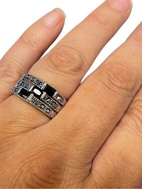 ❤️ Vintage Sterling Silver Onyx and Marcasite Tiered Art Deco Ring